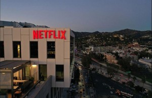 四季度会员增长超预期，Netflix继续看好广告会员套餐模式