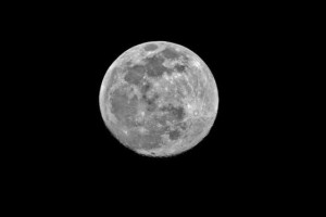 4月8日将出现今年第二次“超级月亮”